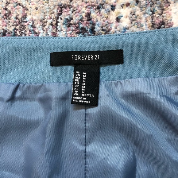 Forever 21 zip-front skirt - Picture 2 of 3